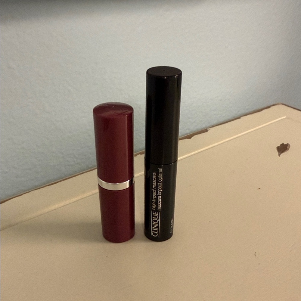 Clinique Lipstick & Mascara Set - (13) Love Pop and Classic Black